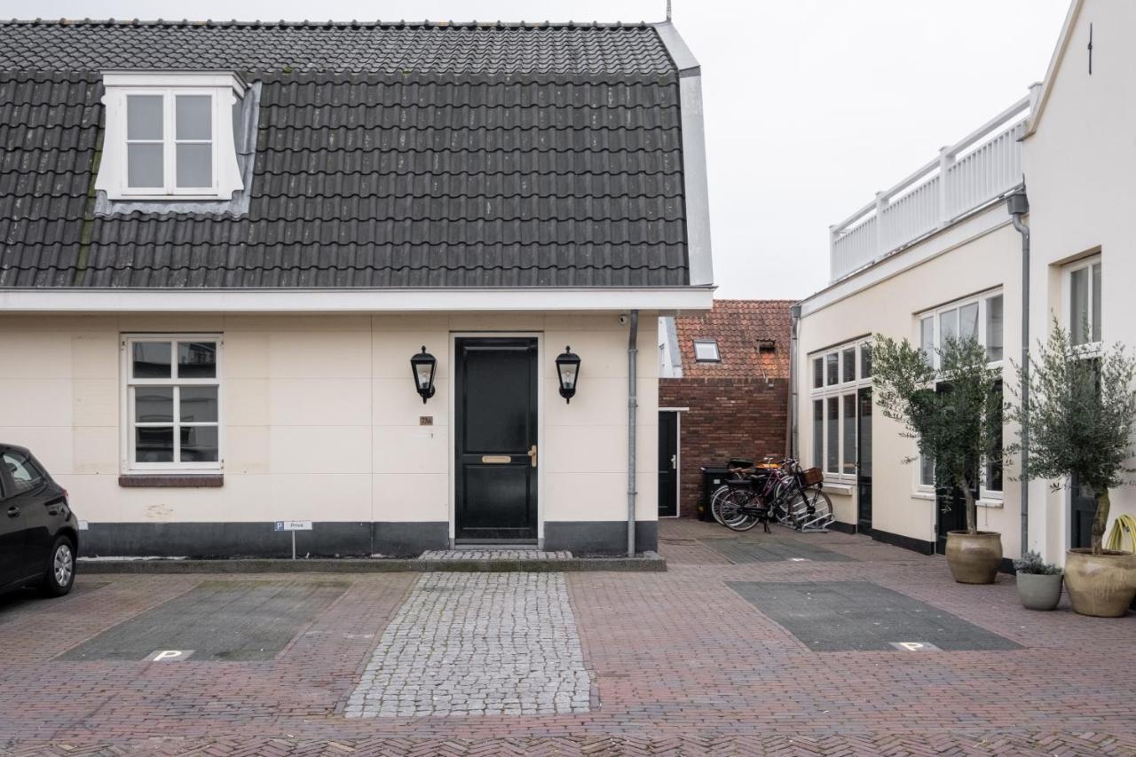 Boutique Hotel Huys Oud Teylingen Warmond Exterior photo